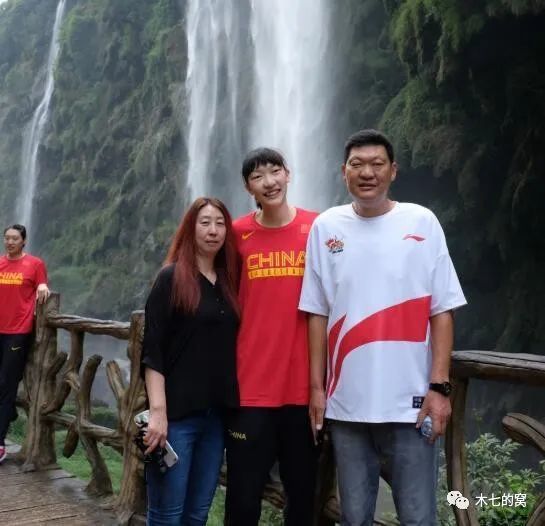 受到欲望的妻子